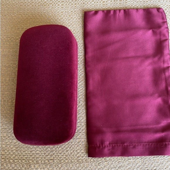 Nwot Authentic GG sunglasses (unisex) - Picture 10 of 16